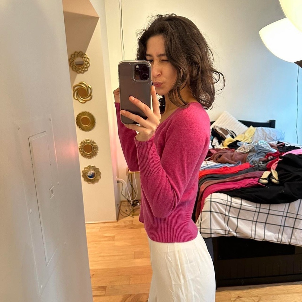 Pink V-Neck Sweater - Picture 2 of 5